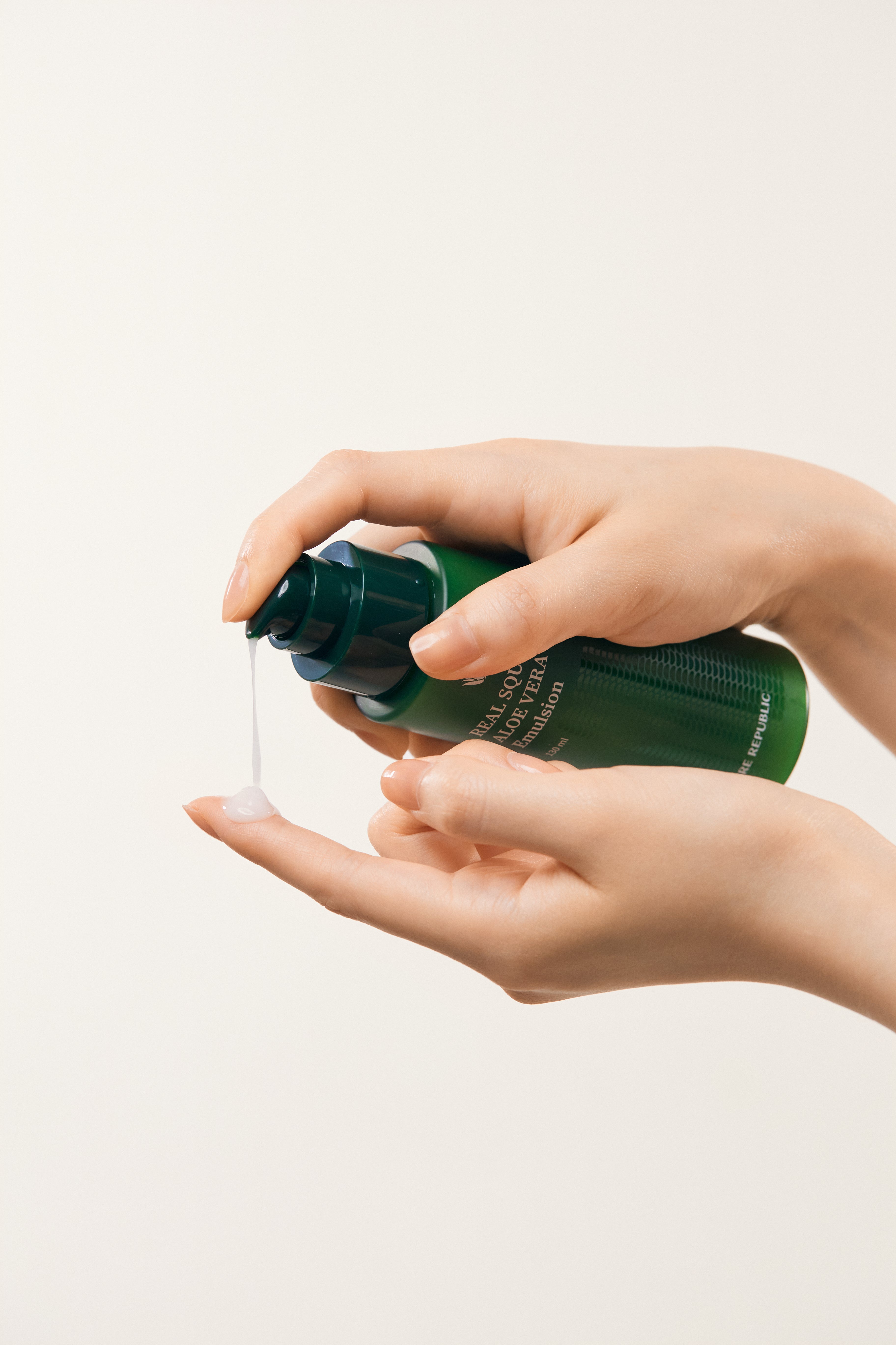 Real Squeeze Aloe Vera Emulsion - Emulsie hidratanta cu Aloe Vera - HER