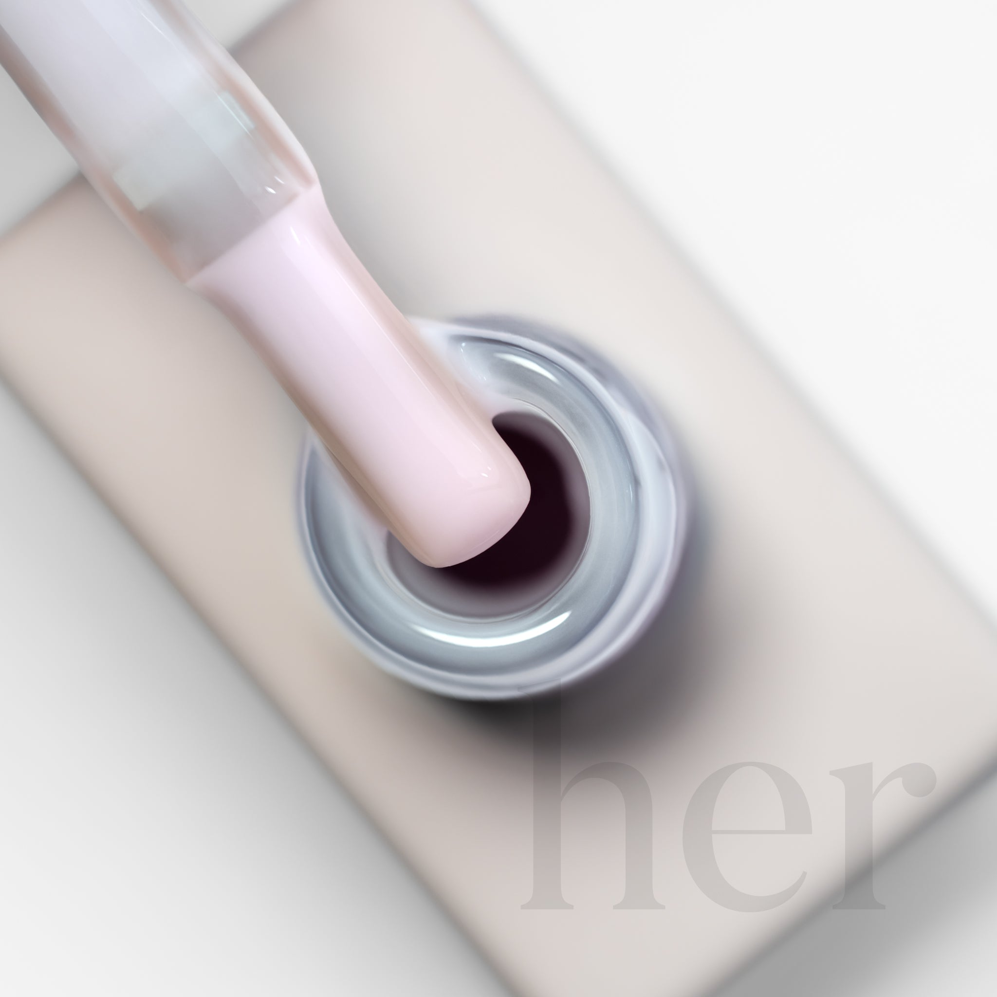 Rubber Base Coat HER - MILKY PINK VEIL