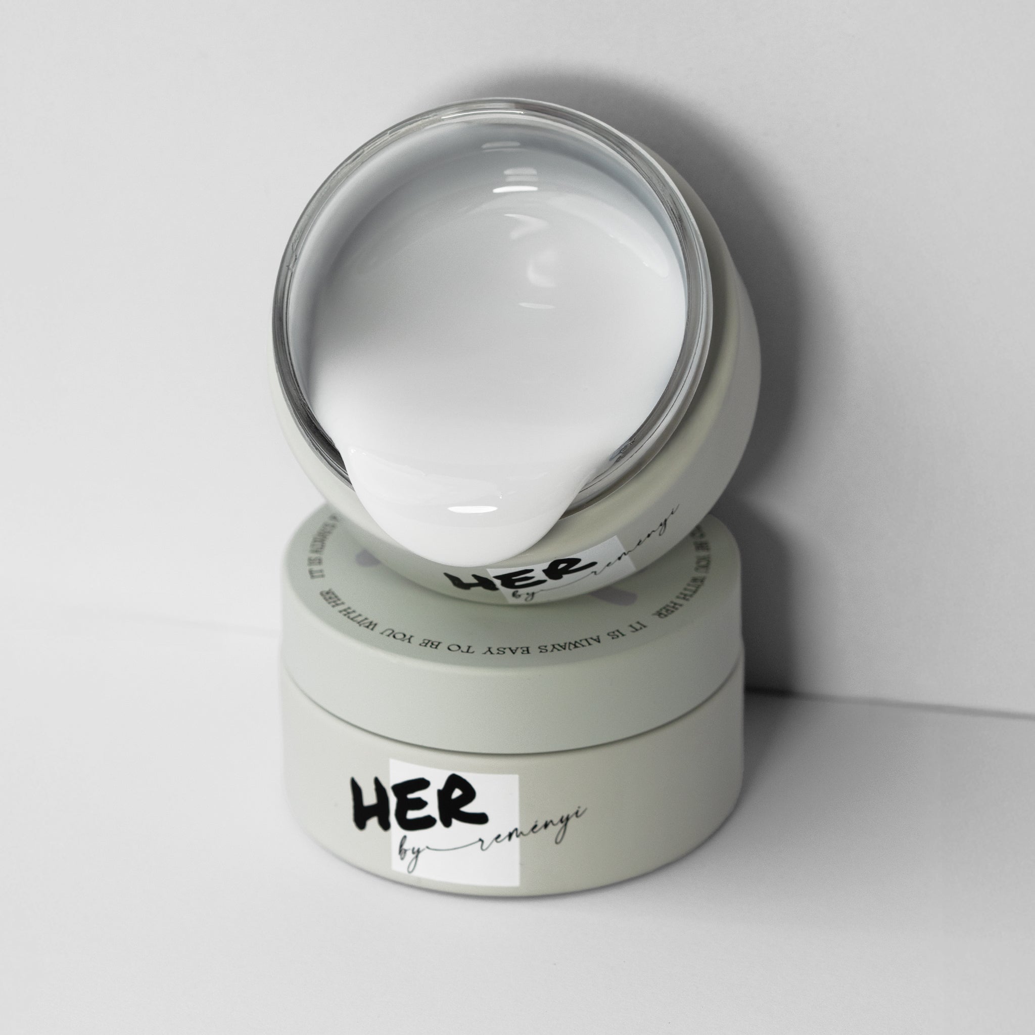 Builder Gel HER - MILK