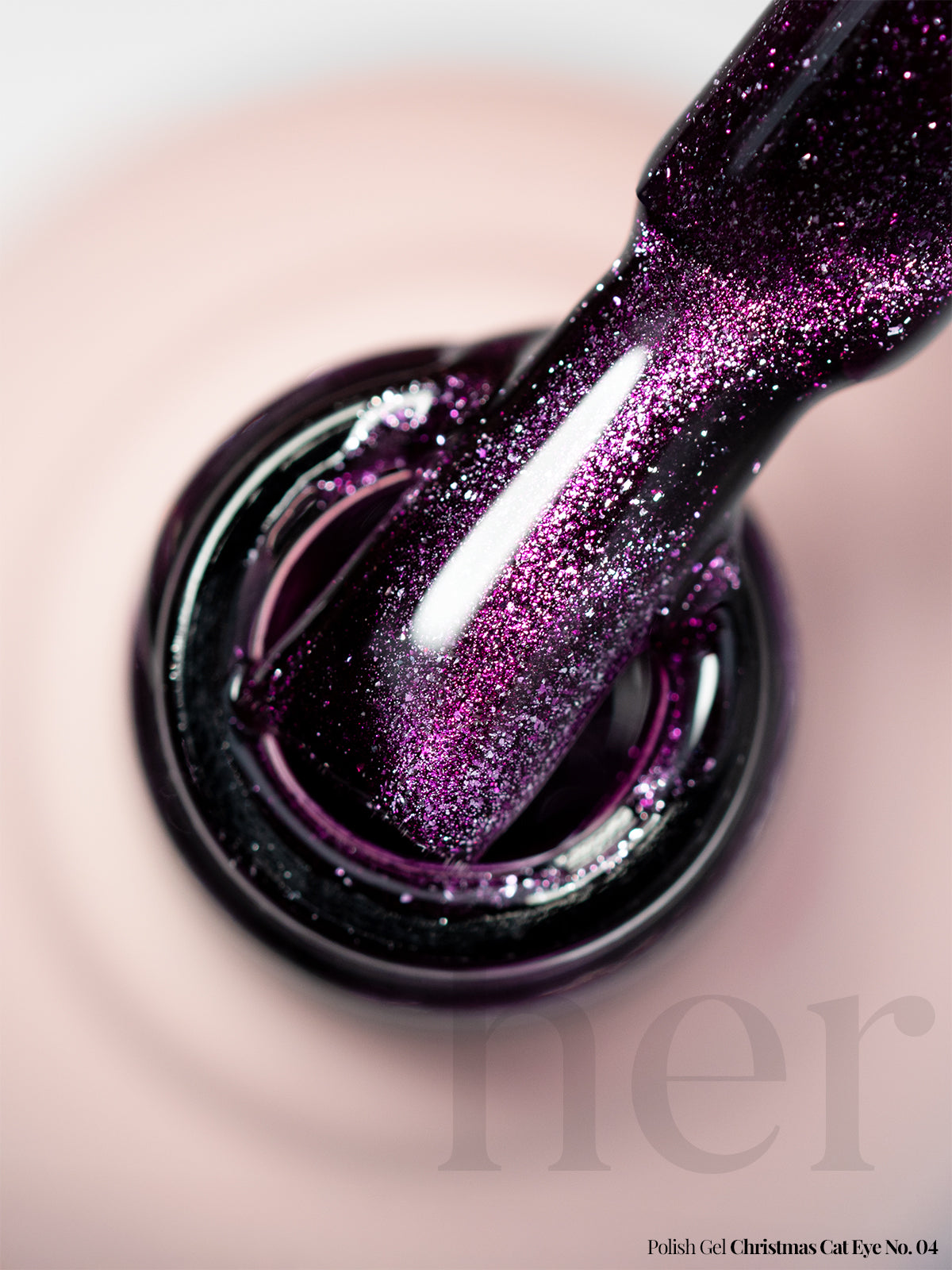 Polish Gel Christmas Cat eye no. 04 - HER