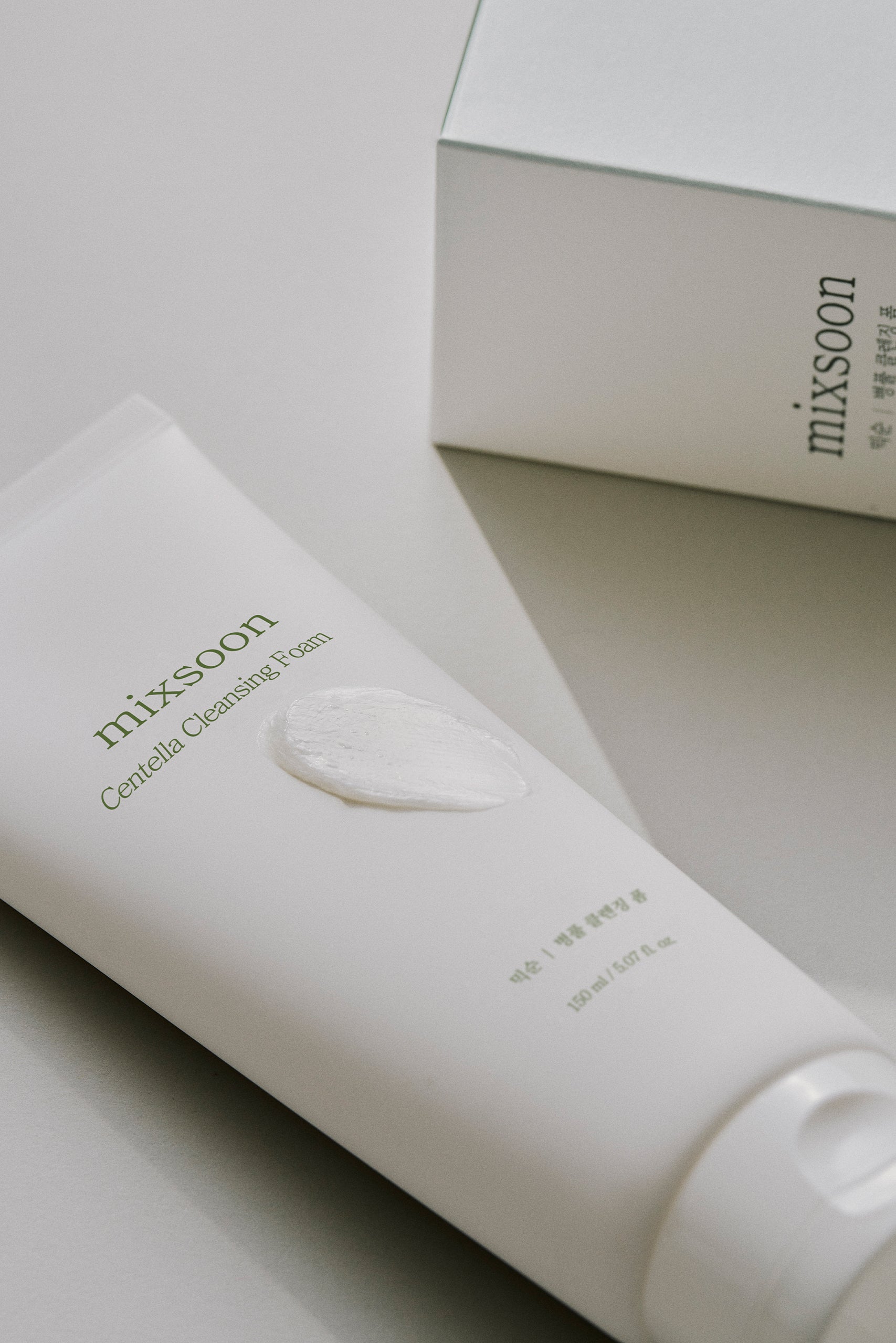 Centella cleansing foam - Cleansing foam with Centella Asiatica extract