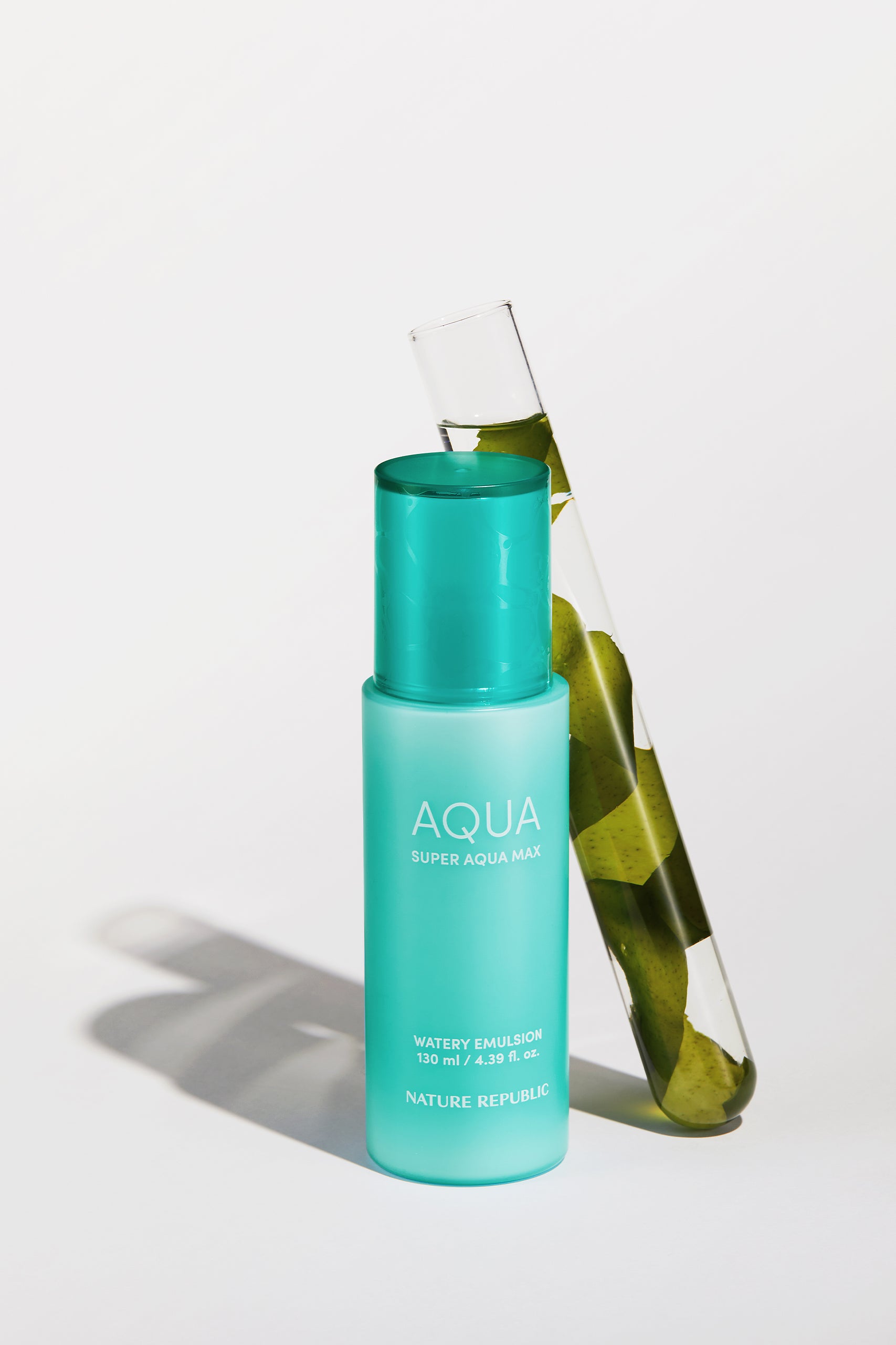 Super Aqua Max Watery Emulsion - Moisturizing face emulsion with marine complex