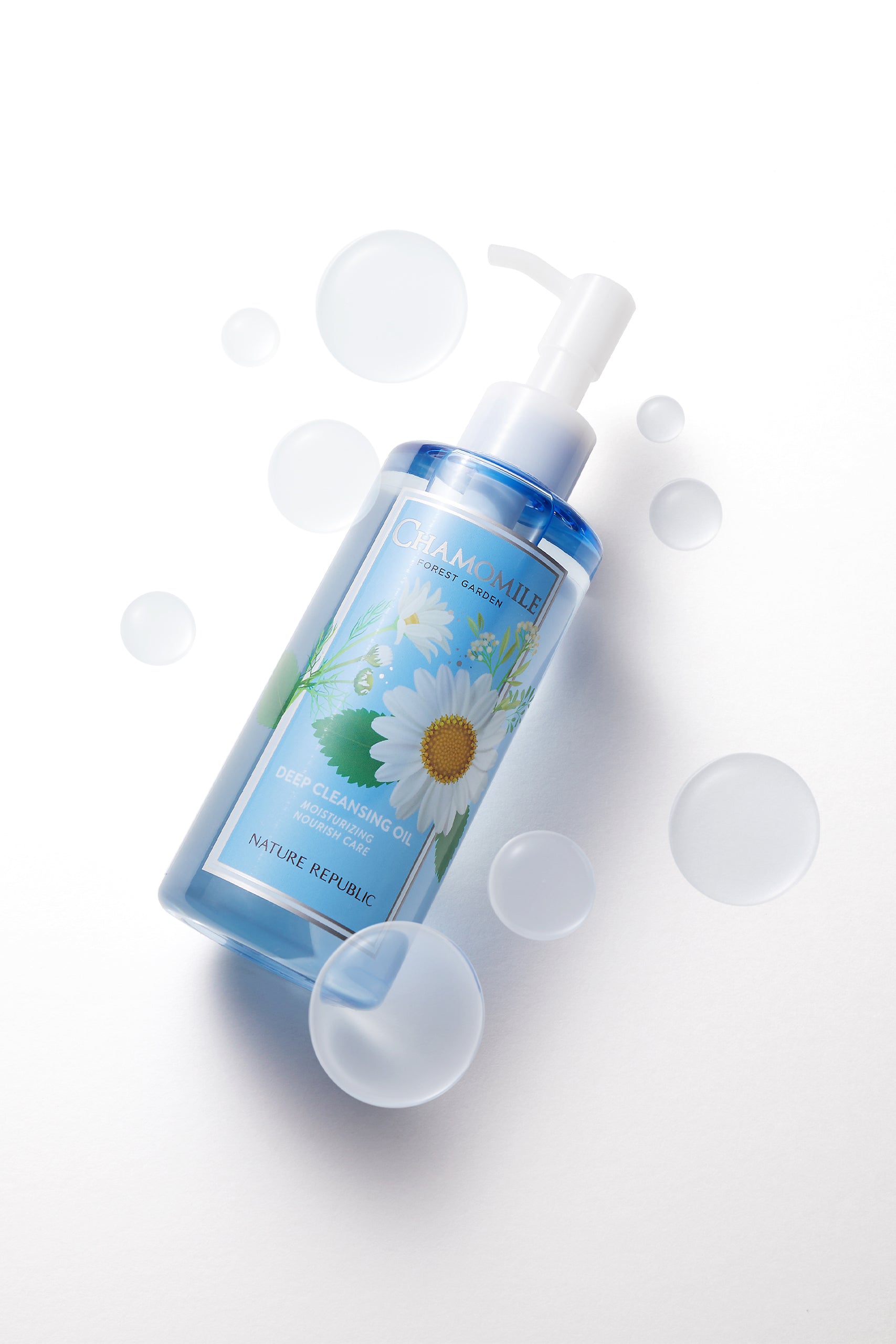 Forest Garden Chamomile Cleansing Oil - Delicate cleansing oil with Chamomile extract