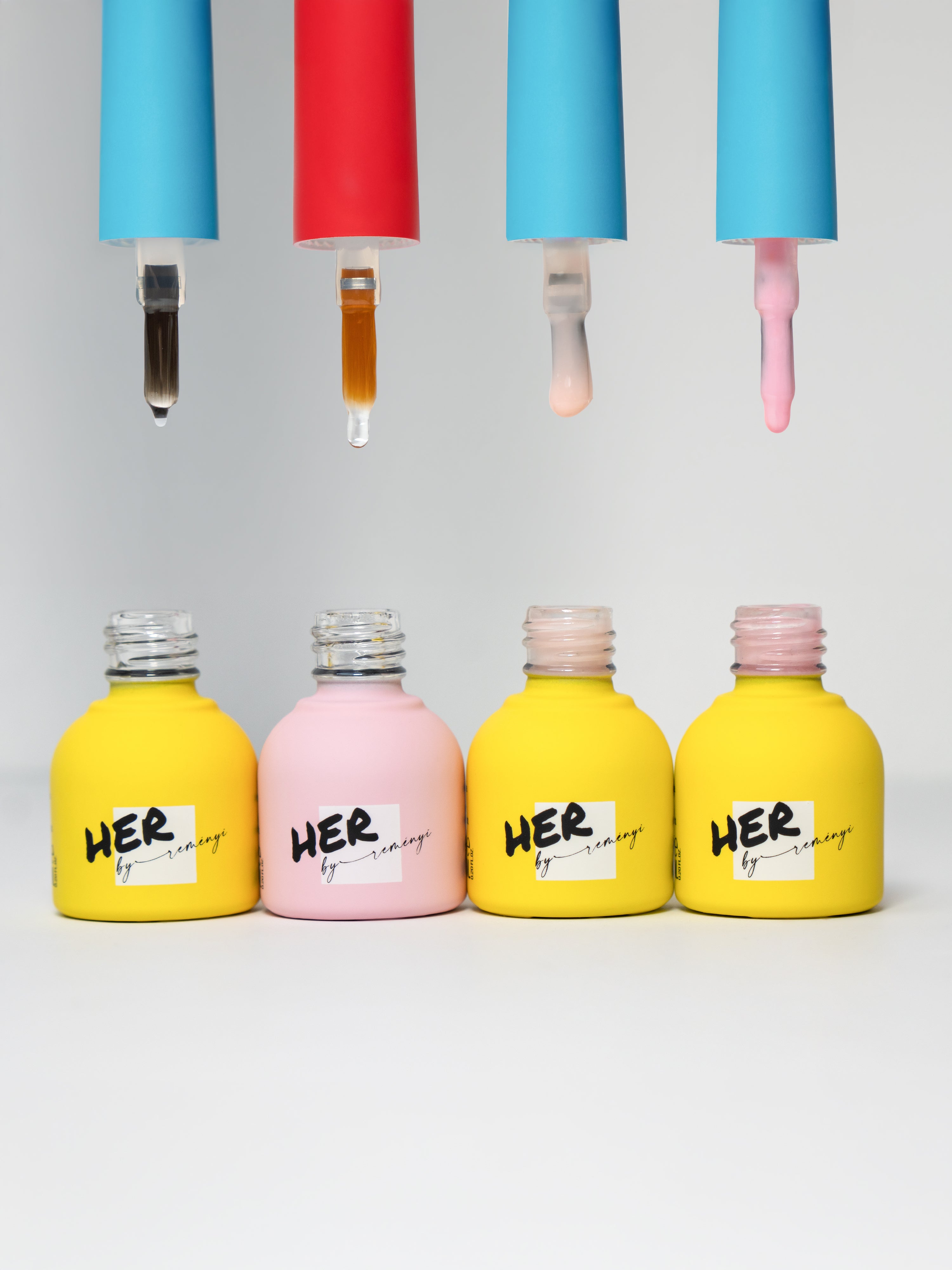 HER FIRST STEPS – Student Kit - HER