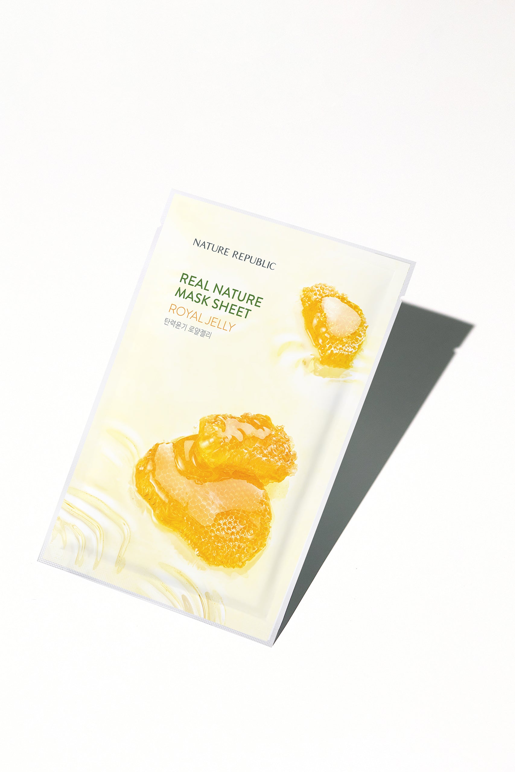 Real Nature Royal Jelly Mask Sheet - Face mask with Royal Jelly extract